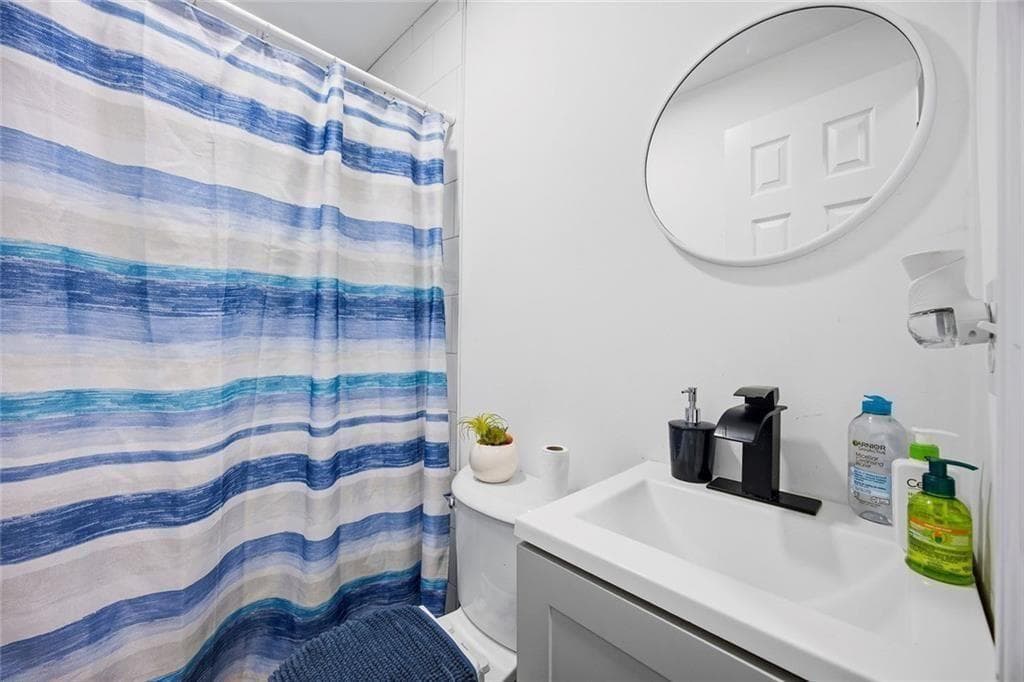 3 bedroom, 2 bathroom, 896 sq ft single family residence for sale at 340 Lee Street, Forest Park, GA 30297 — photo 10
