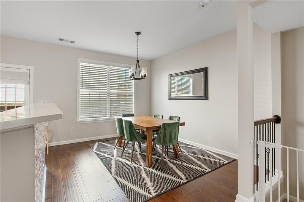 3 bedroom, 3 bathroom, 1,960 sq ft townhouse for sale at 3796 Chattahoochee Summit Drive 29, Atlanta, GA 30339 — photo 10