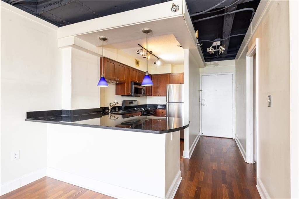 1 bedroom, 1 bathroom, 505 sq ft condominium for sale at 2479 Peachtree Road 1509, Atlanta, GA 30305 — photo 6