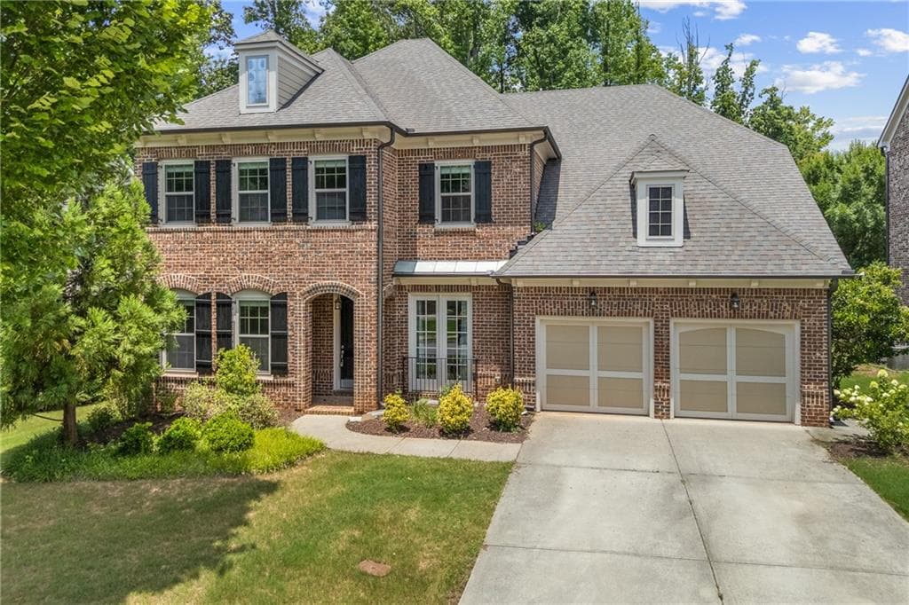 5 bedroom, 4 bathroom, 3,927 sq ft single family residence for sale at 3760 Kentwood Court, Suwanee, GA 30024 — photo 6