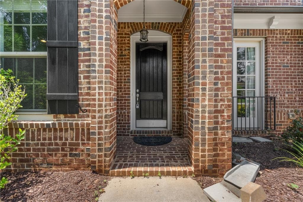 5 bedroom, 4 bathroom, 3,927 sq ft single family residence for sale at 3760 Kentwood Court, Suwanee, GA 30024 — photo 7