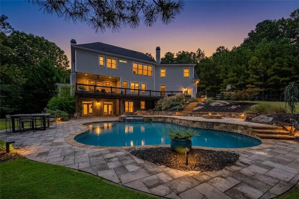 5 bedroom, 4 bathroom, 5,388 sq ft single family residence under contract at 15895 Henderson Road, Milton, GA 30004 — photo 3