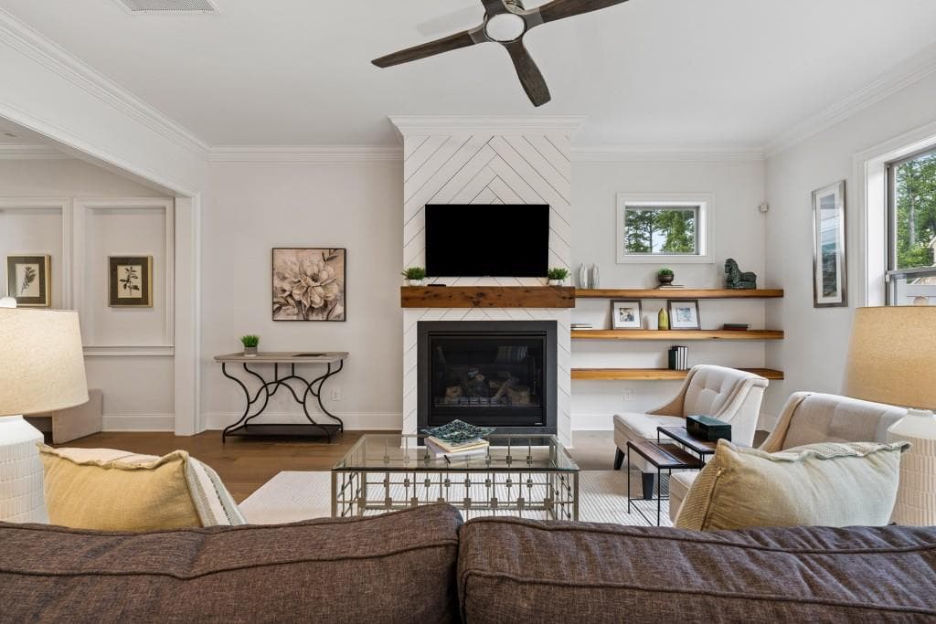 3 bedroom, 4 bathroom, 2,913 sq ft townhouse for sale at 4165 Avid Park, Marietta, GA 30062 — photo 3