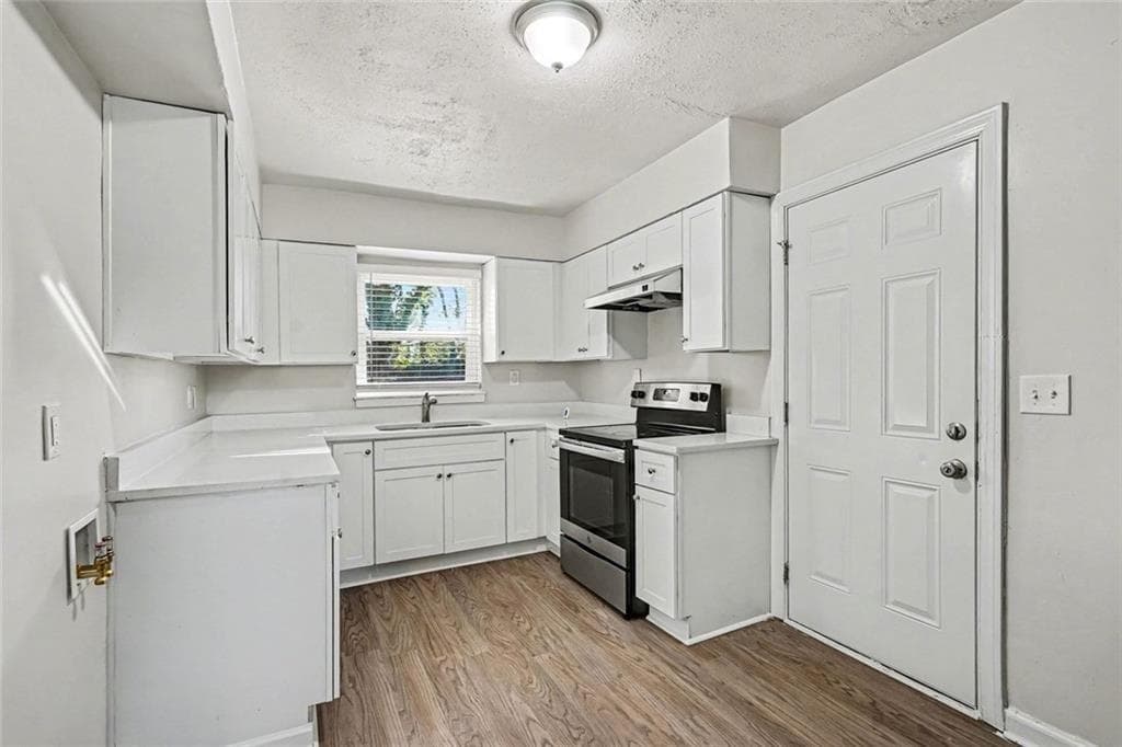 3 bedroom, 2 bathroom, 1,571 sq ft single family residence for sale at 1660 Valencia Road, Decatur, GA 30032 — photo 8