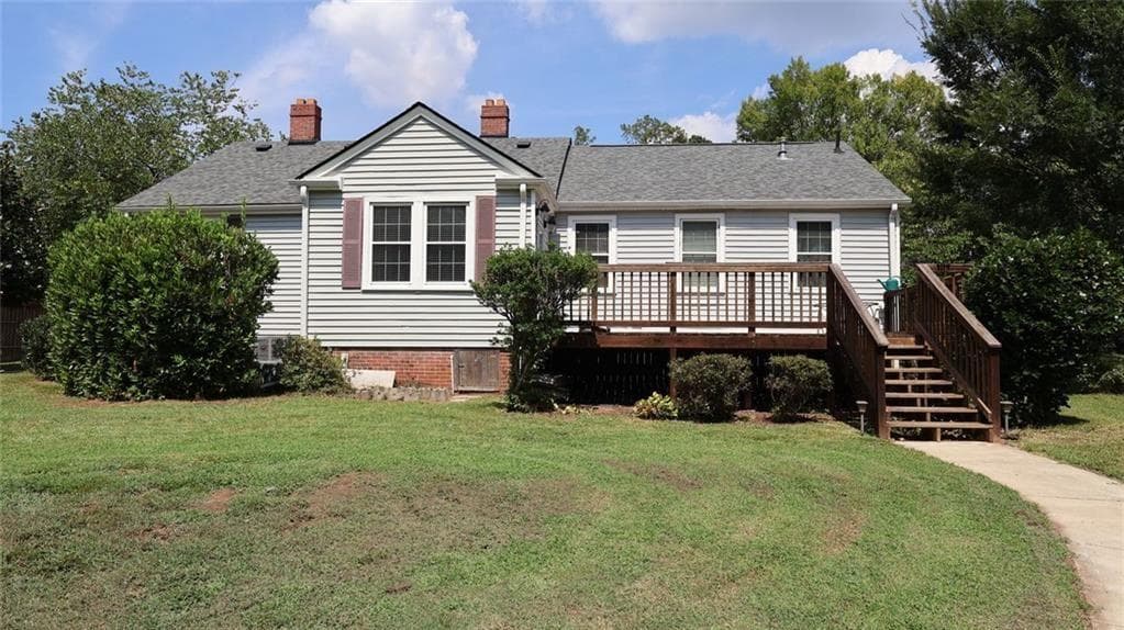 3 bedroom, 2 bathroom, 1,730 sq ft single family residence under contract at 5180 Clark Street, Clarkdale, GA 30111 — photo 5
