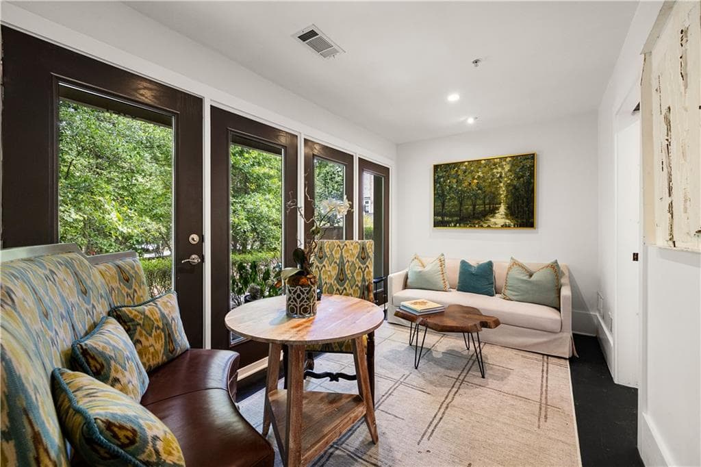 2 bedroom, 2 bathroom, 1,558 sq ft townhouse for sale at 9121 Selborne Lane, Chattahoochee Hills, GA 30268 — photo 5
