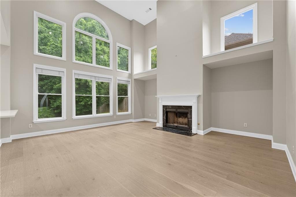 4 bedroom, 3 bathroom, 3,063 sq ft single family residence for sale at 1651 Nestle Creek Court, Marietta, GA 30062 — photo 2