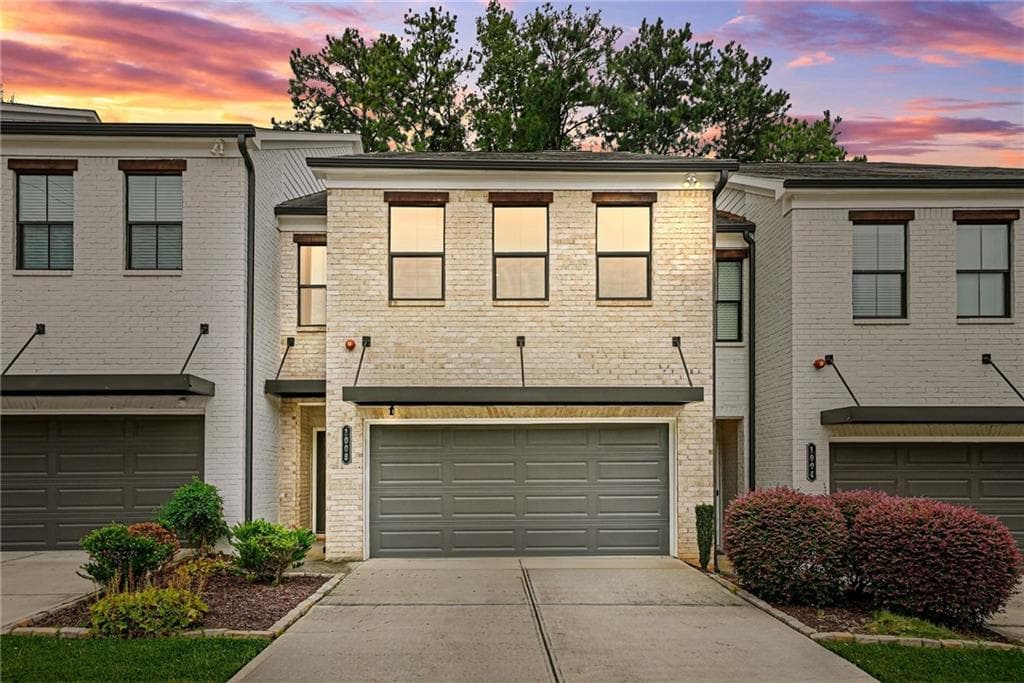 3 bedroom, 3 bathroom, 2,332 sq ft townhouse for sale at 1008 Rohner Way, Smyrna, GA 30080
