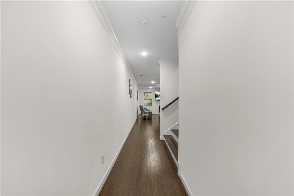 3 bedroom, 3 bathroom, 2,332 sq ft townhouse for sale at 1008 Rohner Way, Smyrna, GA 30080 — photo 8