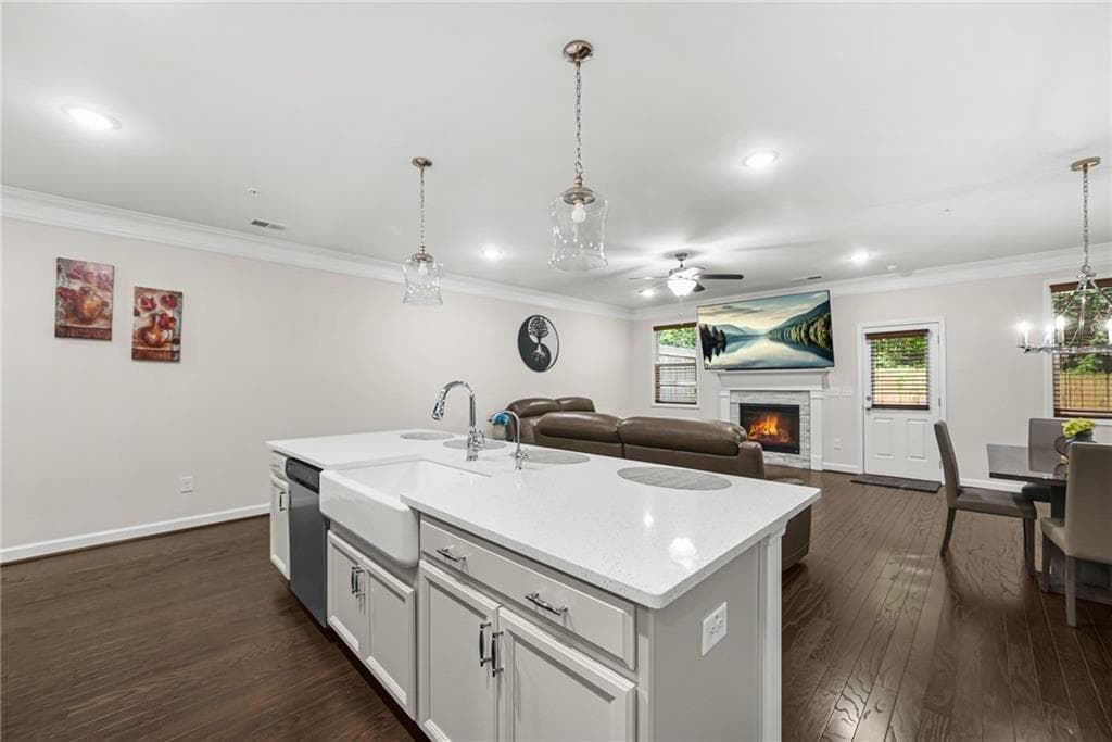 3 bedroom, 3 bathroom, 2,332 sq ft townhouse for sale at 1008 Rohner Way, Smyrna, GA 30080 — photo 9