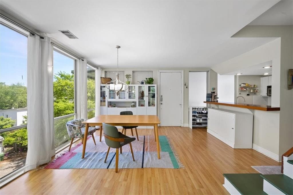 2 bedroom, 2 bathroom, 1,008 sq ft condominium for rent at 287 14th Street 13, Atlanta, GA 30318 for $3,200 a month — photo 8