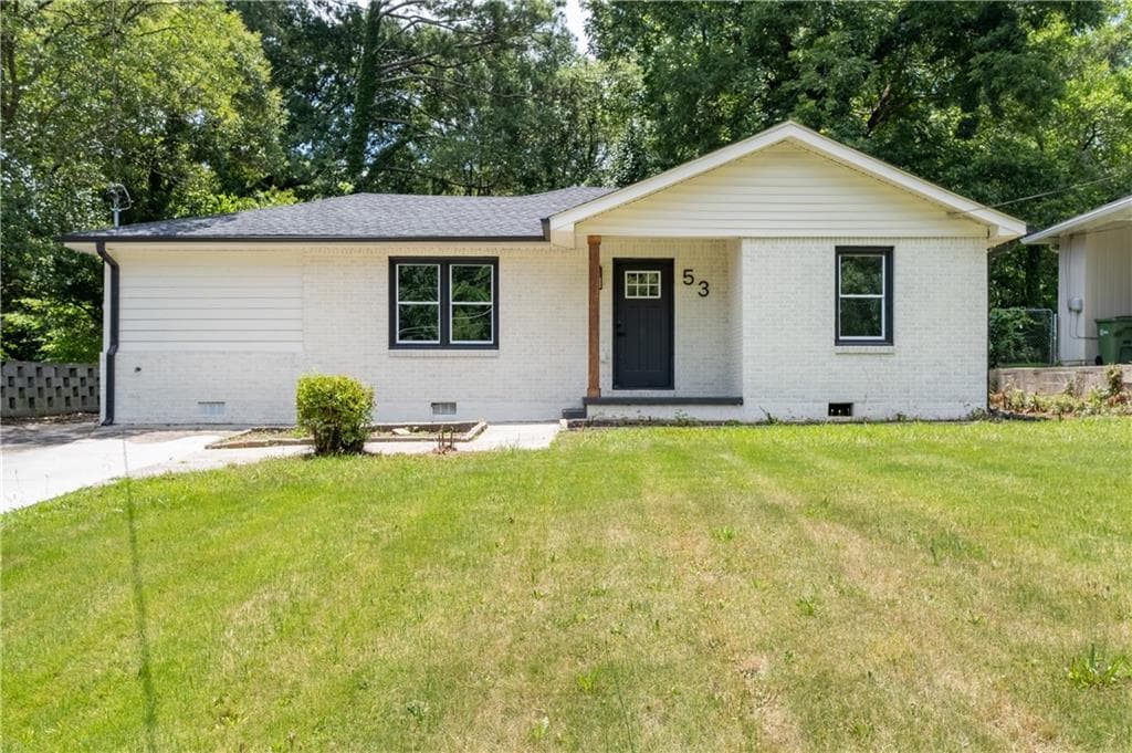 3 bedroom, 2 bathroom, 1,640 sq ft single family residence under contract at 53 Springside Drive, Atlanta, GA 30354 — photo 4