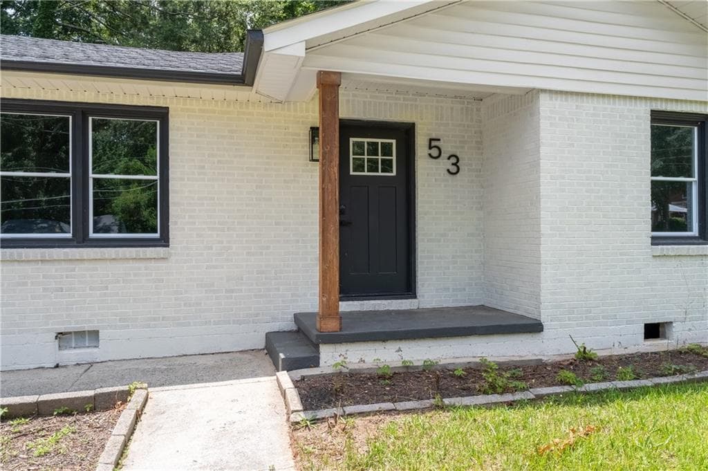 3 bedroom, 2 bathroom, 1,640 sq ft single family residence under contract at 53 Springside Drive, Atlanta, GA 30354 — photo 6