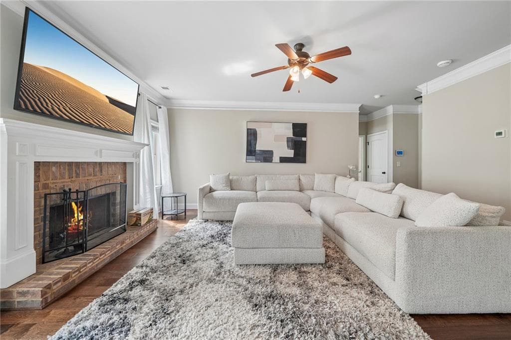 5 bedroom, 3 bathroom, 2,735 sq ft single family residence for sale at 109 Donovan Avenue, Locust Grove, GA 30248 — photo 4