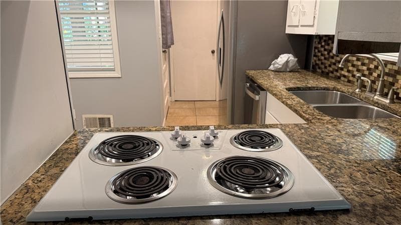 3 bedroom, 2 bathroom, 1,479 sq ft single family residence for sale at 3496 Mount Gilead Road, Atlanta, GA 30331 — photo 5