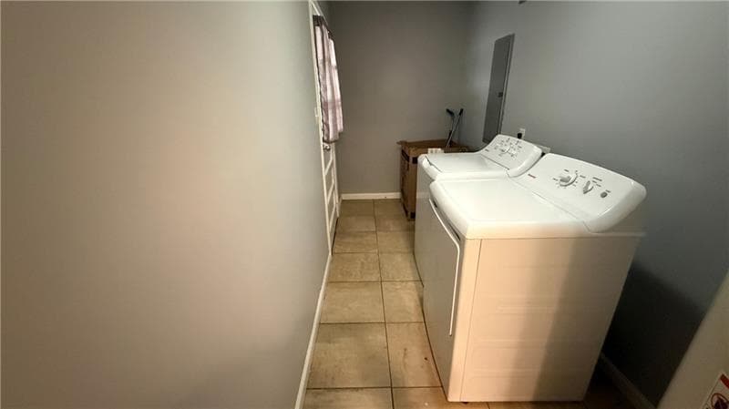 3 bedroom, 2 bathroom, 1,479 sq ft single family residence for sale at 3496 Mount Gilead Road, Atlanta, GA 30331 — photo 6