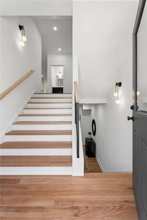 5 bedroom, 4 bathroom, 3,932 sq ft single family residence for sale at 953 Ormewood Avenue, Atlanta, GA 30316 — photo 3