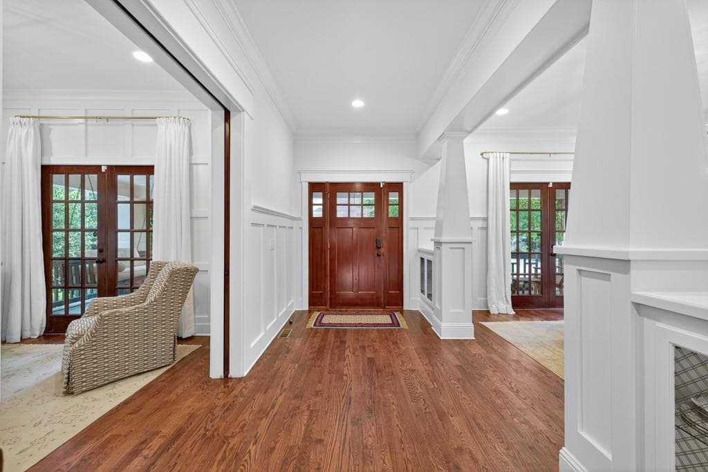 6 bedroom, 6 bathroom, 5,858 sq ft single family residence for sale at 615 Burke Road, Atlanta, GA 30305 — photo 4