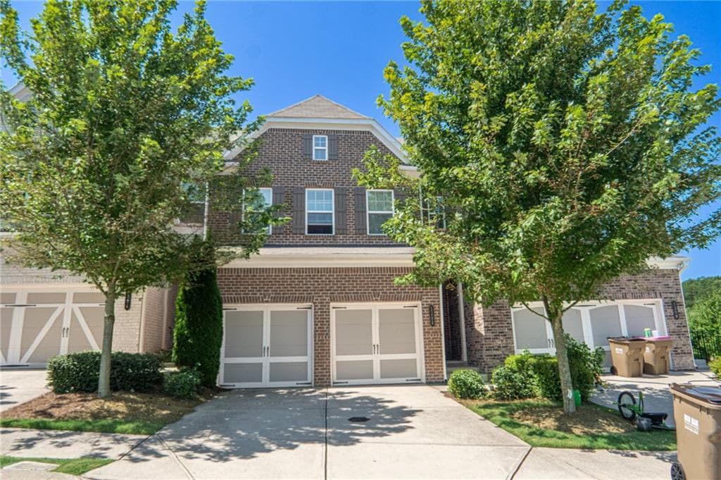 3 bedroom, 7 bathroom, 1,895 sq ft townhouse for rent at 1302 Endicott Court, Cumming, GA 30041 for $2,395 a month