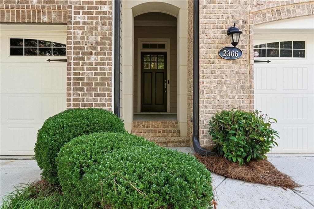 4 bedroom, 4 bathroom, 3,000 sq ft townhouse for sale at 2366 Willington Shoals Place, Smyrna, GA 30080 — photo 3