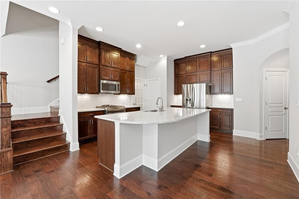 4 bedroom, 4 bathroom, 3,000 sq ft townhouse for sale at 2366 Willington Shoals Place, Smyrna, GA 30080 — photo 7