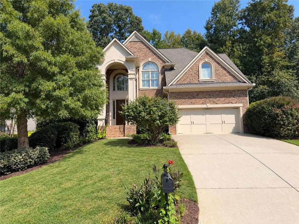 5 bedroom, 4 bathroom, 3,229 sq ft single family residence for sale at 211 Cedarhurst Drive, Canton, GA 30115