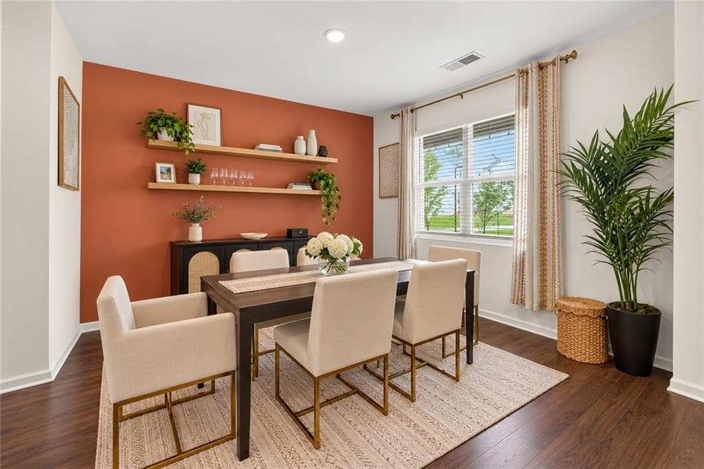 4 bedroom, 3 bathroom, 2,449 sq ft single family residence for sale at 1253 Richmond Court, Atlanta, GA 30354 — photo 6