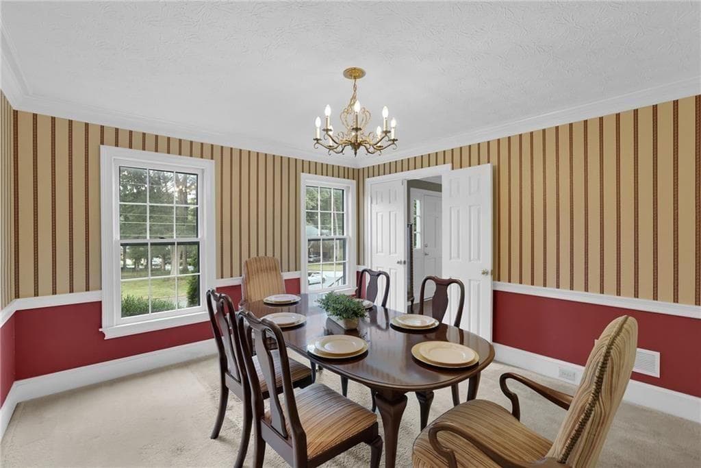 4 bedroom, 3 bathroom, 4,098 sq ft single family residence under contract at 3856 Cynthia Way, Lilburn, GA 30047 — photo 7