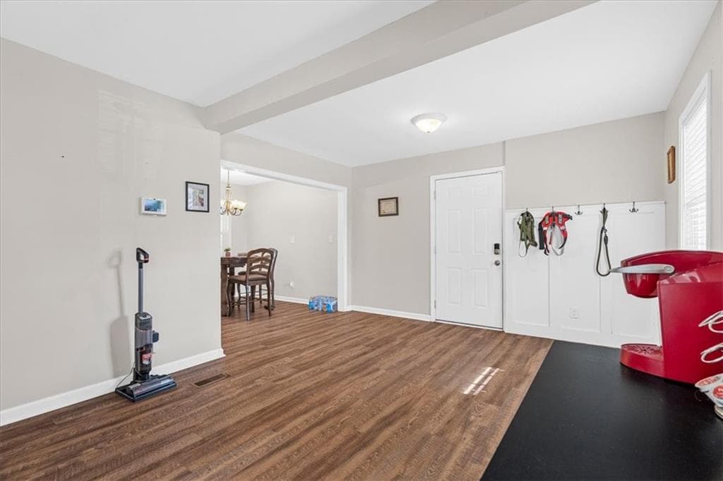 3 bedroom, 1 bathroom, 1,246 sq ft single family residence for sale at 137 Oak Street, Summerville, GA 30747 — photo 6