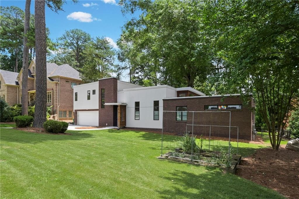4 bedroom, 4 bathroom, 3,516 sq ft single family residence for sale at 2223 Meadowvale Drive, Atlanta, GA 30345 — photo 2
