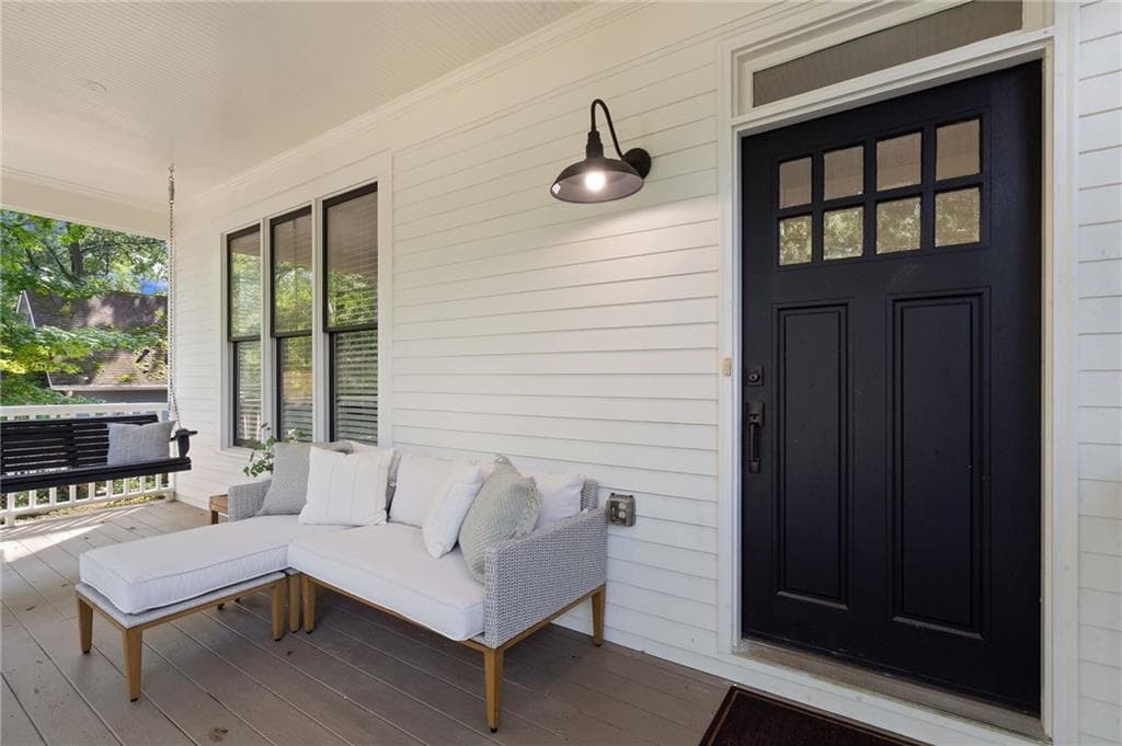 3 bedroom, 3 bathroom, 1,584 sq ft single family residence under contract at 1213 Colmer Avenue, Atlanta, GA 30317 — photo 2