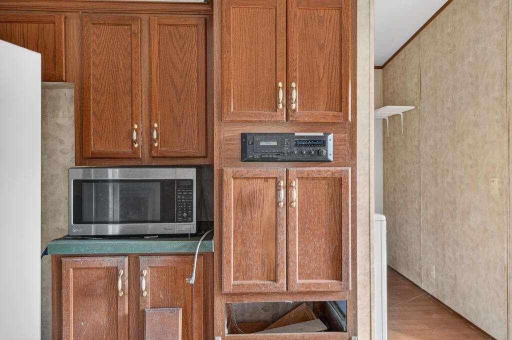 3 bedroom, 2 bathroom single family residence for sale at 51 Summit Lane, Blue Ridge, GA 30513 — photo 5