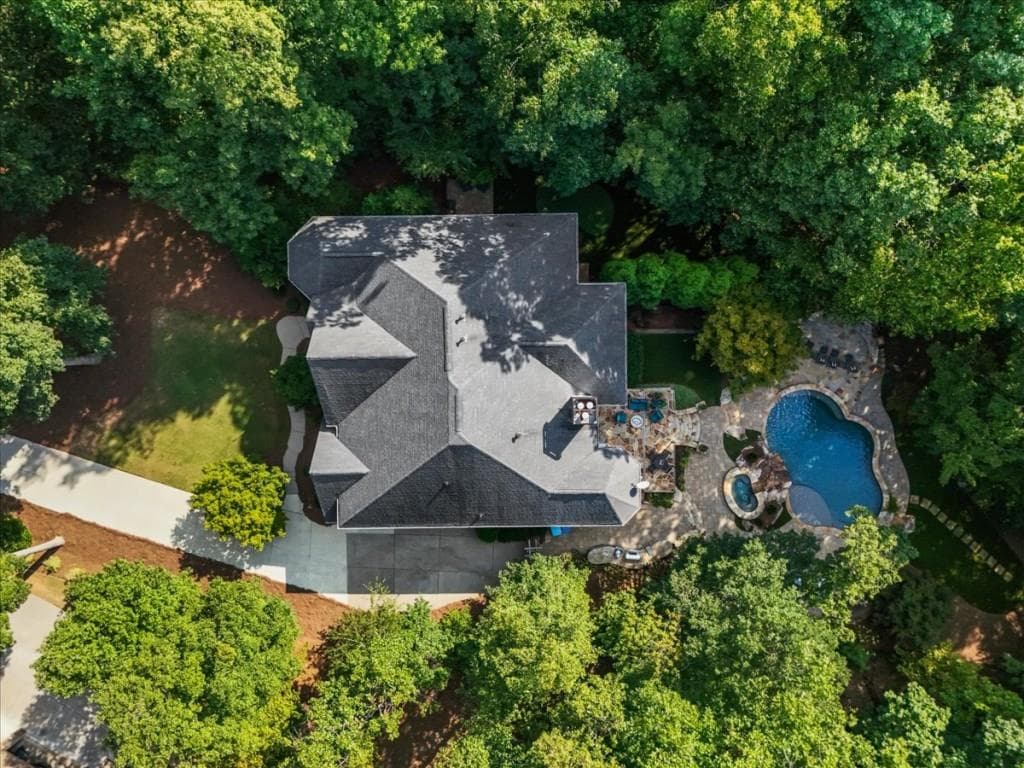 6 bedroom, 7 bathroom, 9,732 sq ft single family residence for sale at 15420 Little Stone Way, Milton, GA 30004 — photo 2