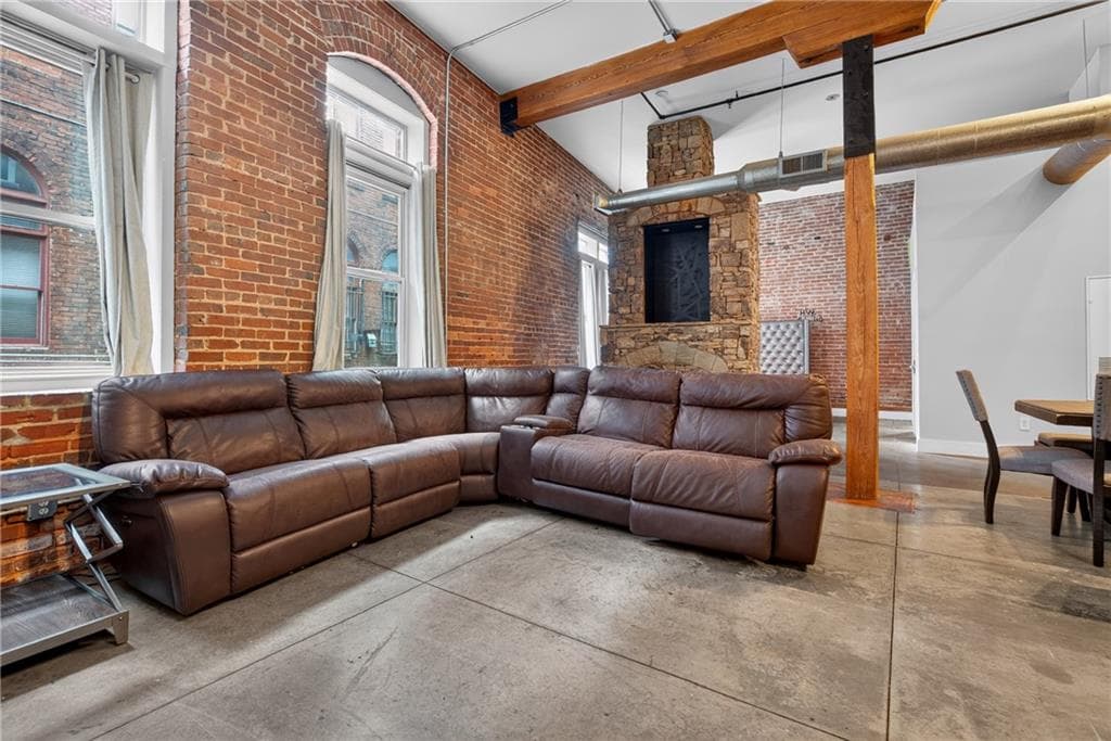 1 bedroom, 1 bathroom, 1,164 sq ft condominium for sale at 350 Peters Street 3, Atlanta, GA 30313 — photo 6