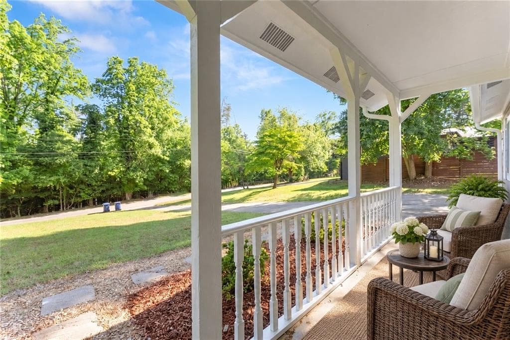 4 bedroom, 2 bathroom, 1,593 sq ft single family residence for sale at 2050 Shaffer Road, Cumming, GA 30041 — photo 2