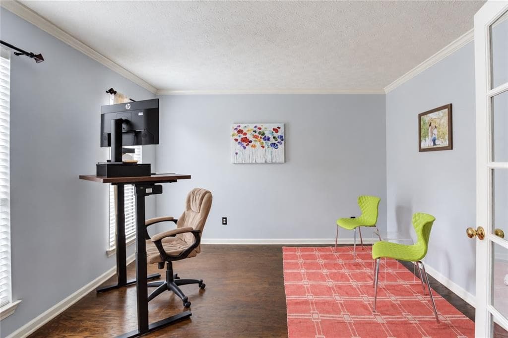 4 bedroom, 3 bathroom, 2,058 sq ft single family residence for sale at 2552 Crofton Court, Suwanee, GA 30024 — photo 5