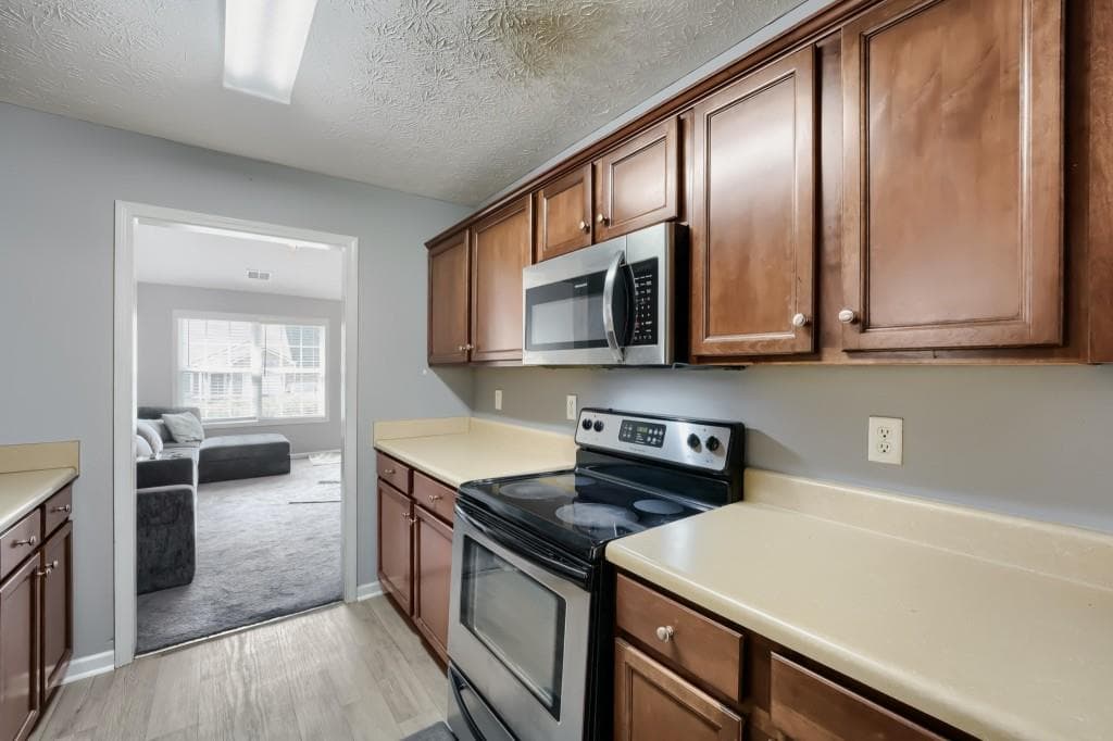 3 bedroom, 3 bathroom, 1,342 sq ft single family residence for sale at 231 Alton Circle, Villa Rica, GA 30180 — photo 9