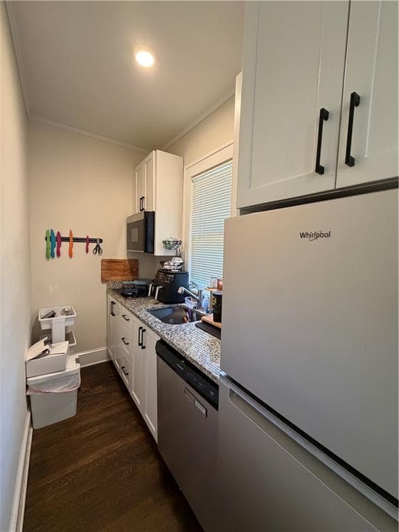 1 bedroom, 1 bathroom, 400 sq ft triplex for rent at 1365 N Highland Avenue A, Atlanta, GA 30306 for $1,200 a month — photo 4