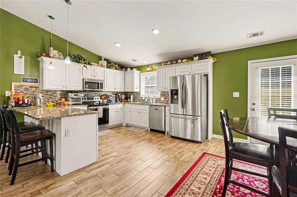 3 bedroom, 2 bathroom, 1,500 sq ft single family residence for sale at 958 Hale Road, Maysville, GA 30558 — photo 6