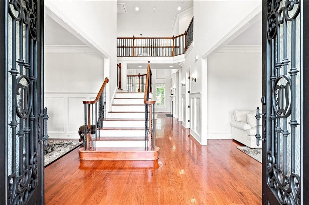 5 bedroom, 6 bathroom, 3,888 sq ft single family residence under contract at 1904 Grandiose Court, Conyers, GA 30012 — photo 2