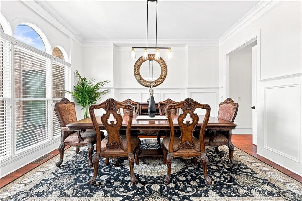 5 bedroom, 6 bathroom, 3,888 sq ft single family residence under contract at 1904 Grandiose Court, Conyers, GA 30012 — photo 4