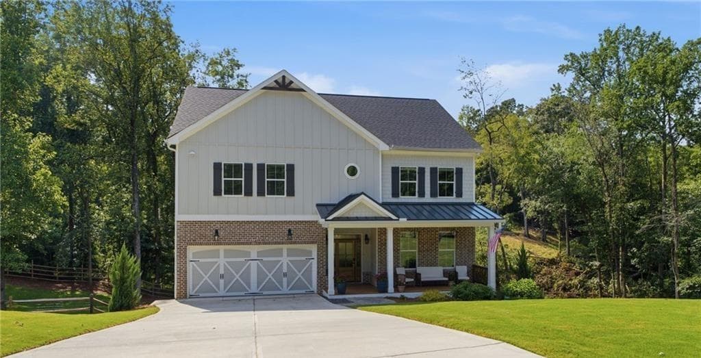 4 bedroom, 3 bathroom, 3,118 sq ft single family residence for sale at 3645 Coldwater Court, Cumming, GA 30041 — photo 2