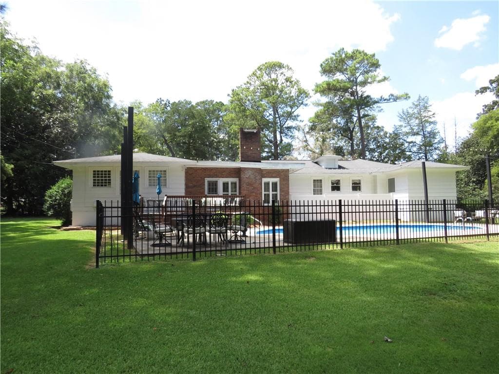 3 bedroom, 3 bathroom, 2,793 sq ft single family residence for sale at 440 N Cave Spring Street, Cedartown, GA 30125 — photo 10