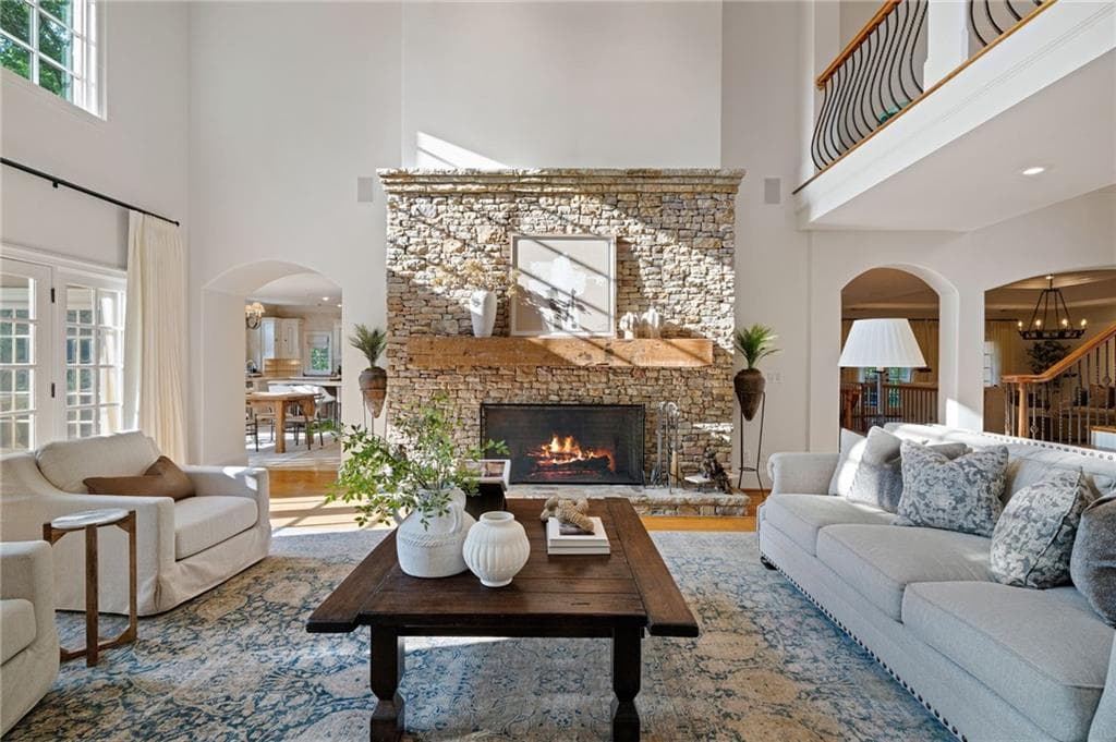 7 bedroom, 9 bathroom, 8,317 sq ft single family residence for sale at 4338 Harris Trail, Atlanta, GA 30327 — photo 8