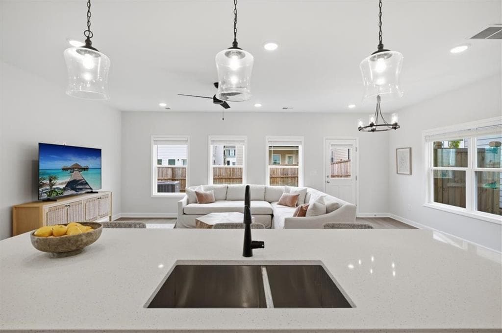 3 bedroom, 3 bathroom, 1,805 sq ft single family residence for sale at 112 Winsome Way, Woodstock, GA 30188 — photo 8