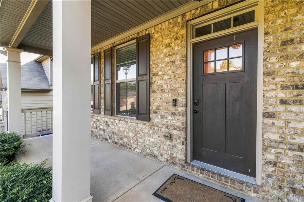 5 bedroom, 3 bathroom, 3,170 sq ft single family residence for rent at 2138 Dodson Woods Drive, Union City, GA 30213 for $3,500 a month — photo 3