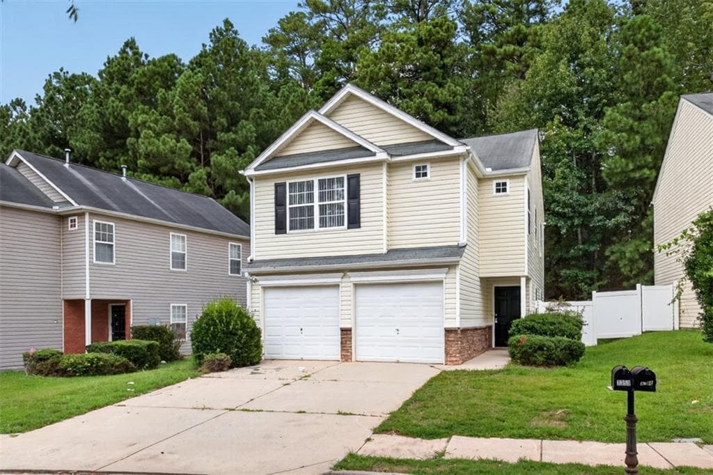 3 bedroom, 3 bathroom, 1,630 sq ft single family residence for sale at 3353 Sable Chase Lane, South Fulton, GA 30349 — photo 2