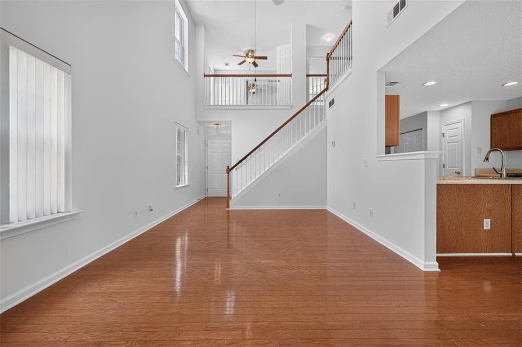 3 bedroom, 3 bathroom, 1,630 sq ft single family residence for sale at 3353 Sable Chase Lane, South Fulton, GA 30349 — photo 6