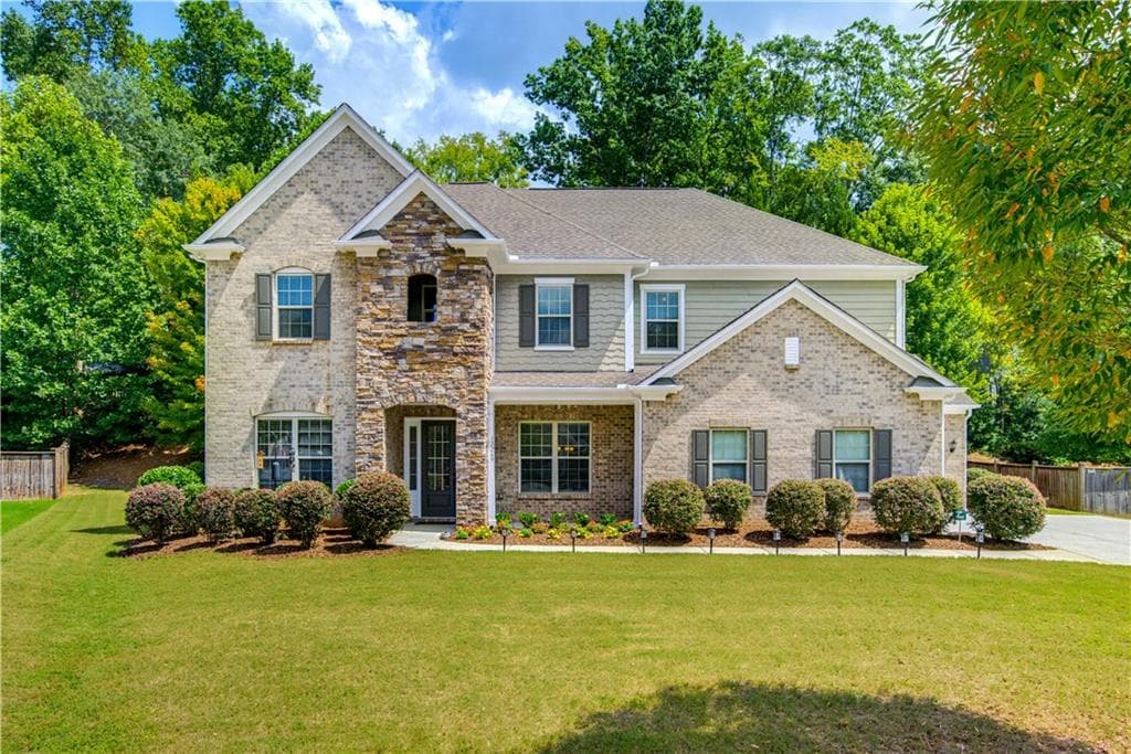 4 bedroom, 4 bathroom, 3,972 sq ft single family residence for sale at 12269 Ferncreek Drive, Alpharetta, GA 30004 — photo 1 of 37