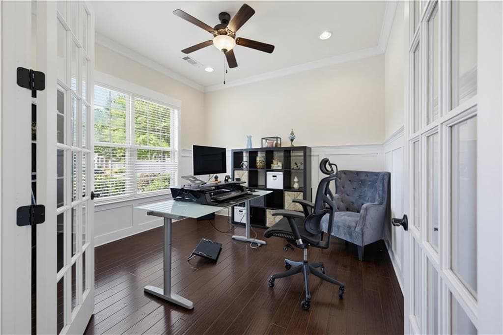 4 bedroom, 4 bathroom, 3,972 sq ft single family residence for sale at 12269 Ferncreek Drive, Alpharetta, GA 30004 — photo 5